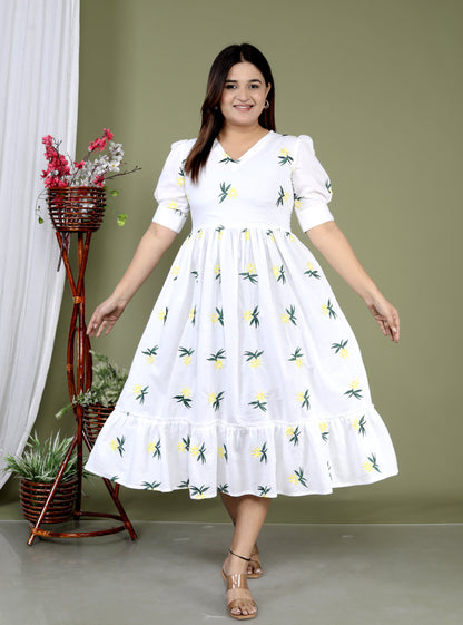 Women White Cotton Flower Embroidery Middi Gown