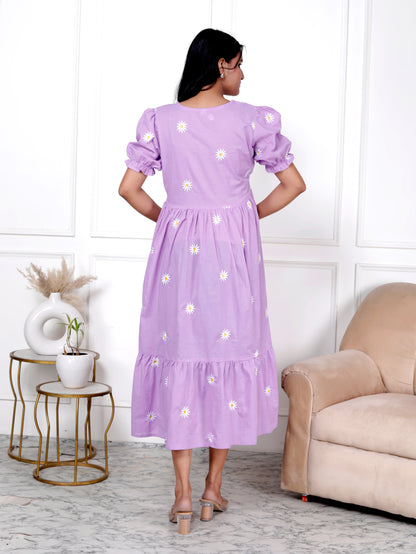 Women Lavender Cotton Embroidery Dazy Middi Gown