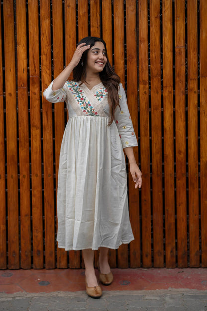 Women White Cotton Embroidery Middi Gown 2