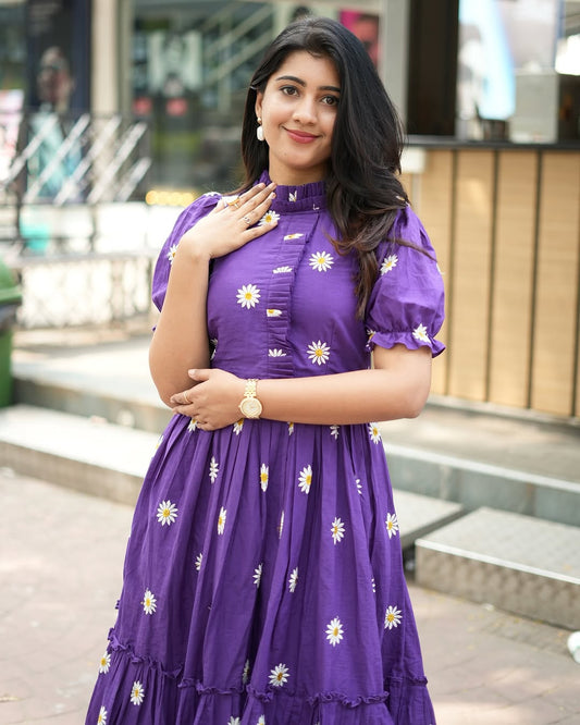 Women Blue Dazy Cotton Middi Gown