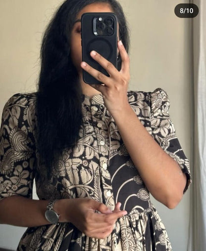 Women Cotton Black Ikkat Print