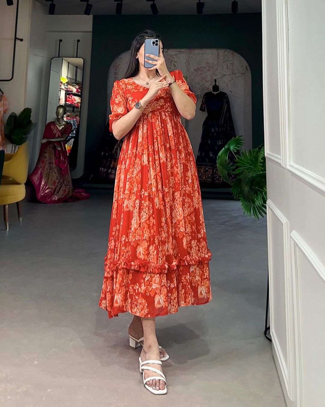 Comfort look fril meternity friendly maxi model dress